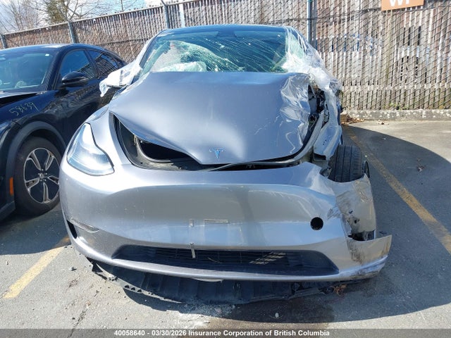 2025 Tesla Model Y მანქანა იყიდება აუქციონზე, vin: 7SAYGDEE6SF288883, აუქციონის ნომერი: 40058640