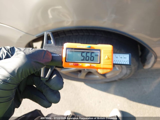 2006 Toyota Sienna Ce მანქანა იყიდება აუქციონზე, vin: 5TDBA29C16S060812, აუქციონის ნომერი: 40078924