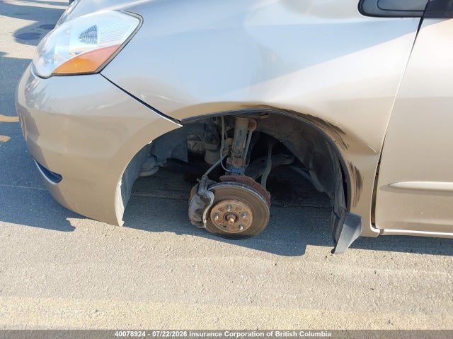 2006 Toyota Sienna Ce მანქანა იყიდება აუქციონზე, vin: 5TDBA29C16S060812, აუქციონის ნომერი: 40078924