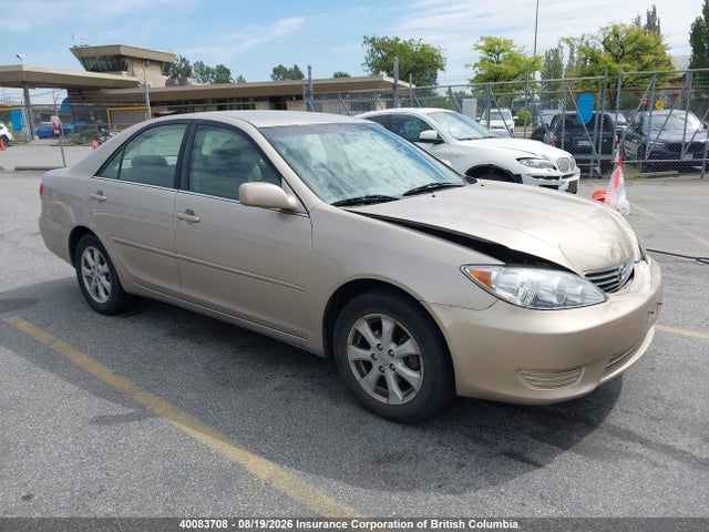 Продажа на аукционе авто 2005 Toyota Camry, vin: 4T1BE32KX5U990144, номер лота: 40083708