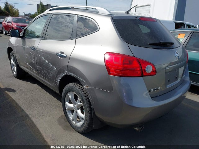40083715 :رقم المزاد ، JN8AS5MVXAW137094 vin ، 2010 Nissan Rogue مزاد بيع