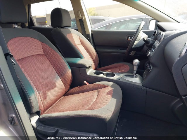 40083715 :رقم المزاد ، JN8AS5MVXAW137094 vin ، 2010 Nissan Rogue مزاد بيع