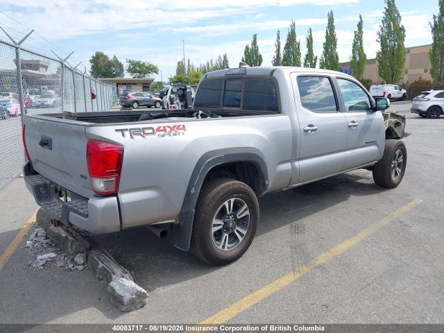40083717 :رقم المزاد ، 5TFDZ5BN1GX005836 vin ، 2016 Toyota Tacoma Dbl Cab/sr5/trd Sport/or مزاد بيع