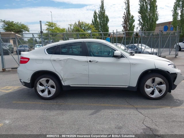 2011 Bmw X6 მანქანა იყიდება აუქციონზე, vin: 5UXFH0C54BLM98004, აუქციონის ნომერი: 40083723