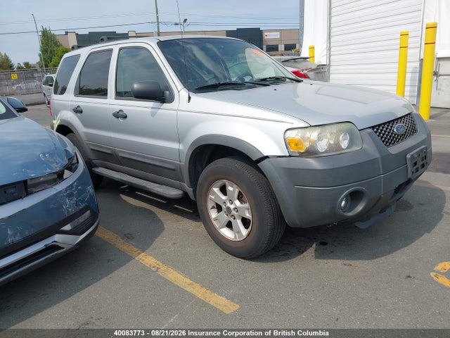 Продажа на аукционе авто 2005 Ford Escape Xlt, vin: 1FMYU93125KD38006, номер лота: 40083773