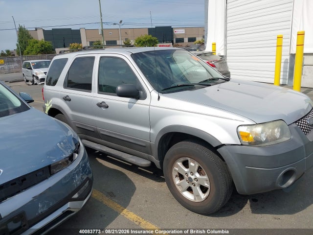 Продажа на аукционе авто 2005 Ford Escape Xlt, vin: 1FMYU93125KD38006, номер лота: 40083773