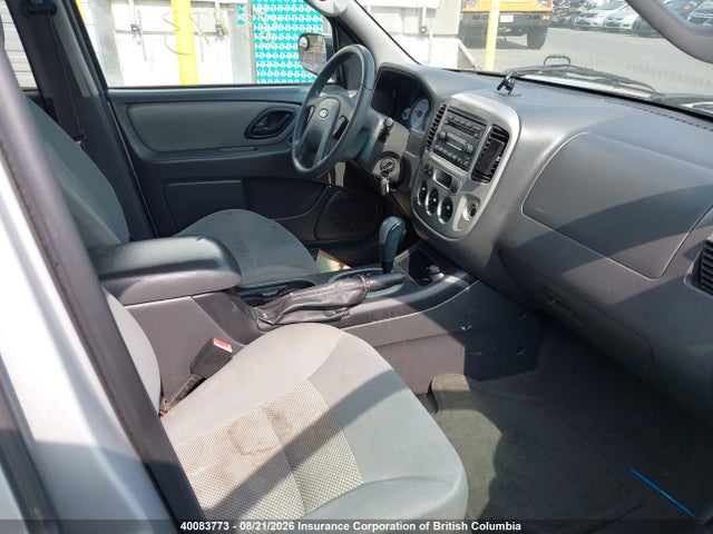Продажа на аукционе авто 2005 Ford Escape Xlt, vin: 1FMYU93125KD38006, номер лота: 40083773
