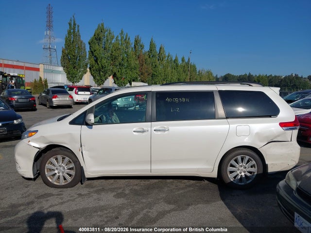 Продажа на аукционе авто 2013 Toyota Sienna Xle/limited, vin: 5TDDK3DC5DS063390, номер лота: 40083811