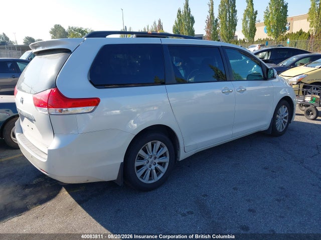 Продажа на аукционе авто 2013 Toyota Sienna Xle/limited, vin: 5TDDK3DC5DS063390, номер лота: 40083811