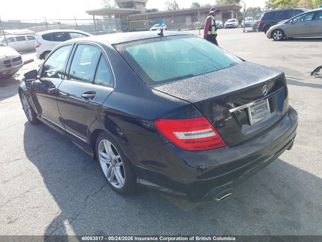 2012 Mercedes-benz C 250 4matic მანქანა იყიდება აუქციონზე, vin: WDDGF8FB4CA692241, აუქციონის ნომერი: 40083817