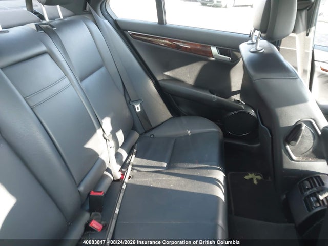 2012 Mercedes-benz C 250 4matic მანქანა იყიდება აუქციონზე, vin: WDDGF8FB4CA692241, აუქციონის ნომერი: 40083817