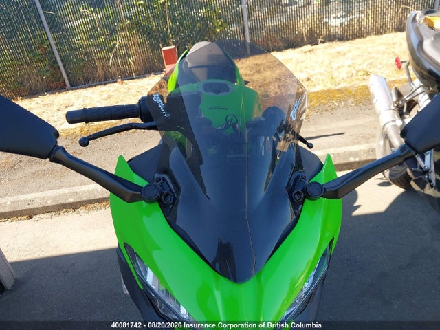 JKAEXKG11JDA05999 Kawasaki EX400