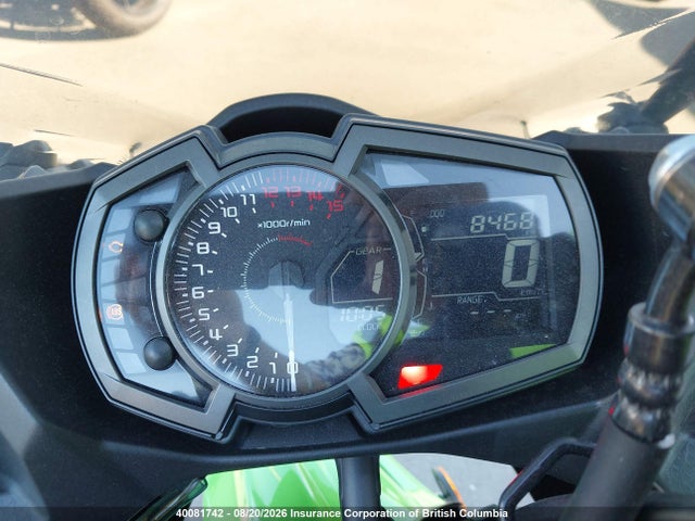 JKAEXKG11JDA05999 Kawasaki EX400