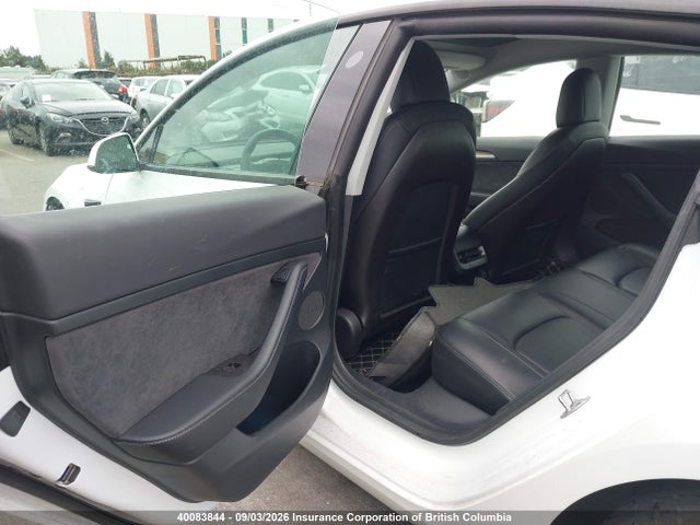 Продажа на аукционе авто 2021 Tesla Model 3, vin: 5YJ3E1EA0MF996297, номер лота: 40083844
