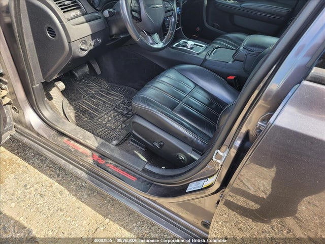 Chrysler 300 2015 2C3CCAGGXFH830717 Image 13