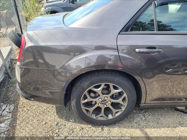 Chrysler 300 2015 2C3CCAGGXFH830717 Image 8