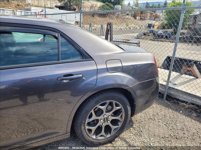 Chrysler 300 2015 2C3CCAGGXFH830717 Image 9