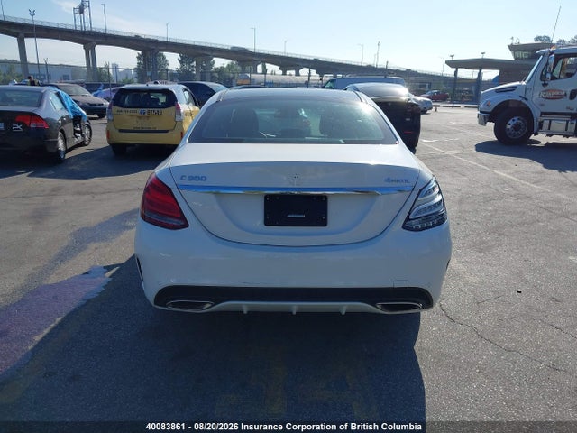 40083861 :رقم المزاد ، 55SWF4KB1JU269950 vin ، 2018 Mercedes-benz C 300 4matic مزاد بيع