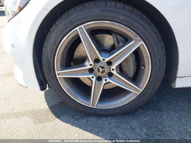 40083861 :رقم المزاد ، 55SWF4KB1JU269950 vin ، 2018 Mercedes-benz C 300 4matic مزاد بيع