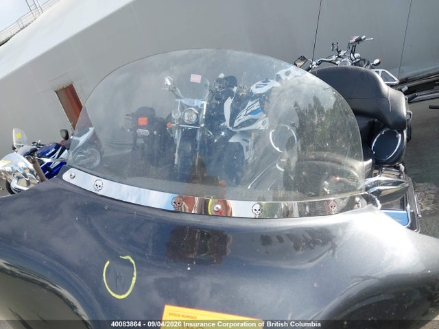 40083864 :رقم المزاد ، 5HD1FCW134Y621915 vin ، 2004 Harley-davidson Flhtcui مزاد بيع