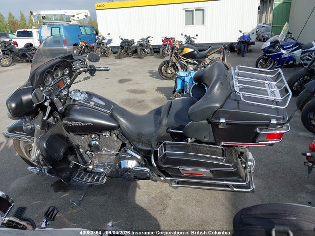 40083864 :رقم المزاد ، 5HD1FCW134Y621915 vin ، 2004 Harley-davidson Flhtcui مزاد بيع
