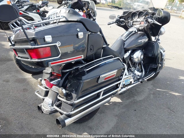 40083864 :رقم المزاد ، 5HD1FCW134Y621915 vin ، 2004 Harley-davidson Flhtcui مزاد بيع