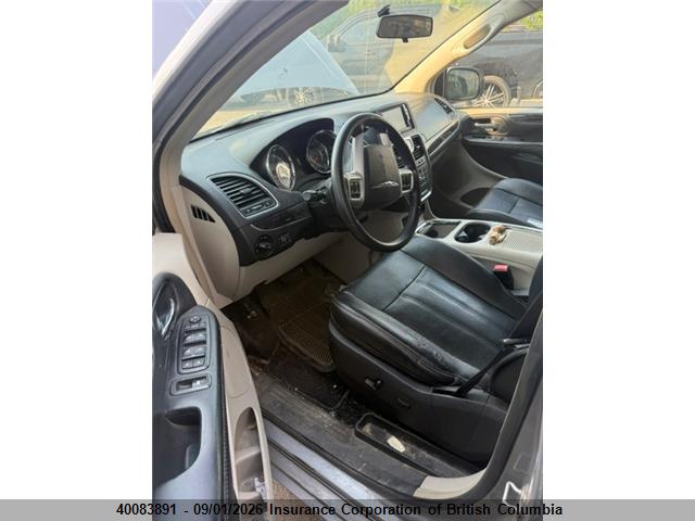 2C4RC1CG5FR501624 Chrysler Town &amp; Country Touring L