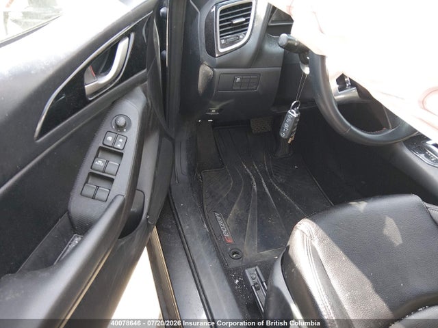 3MZBM1V77FM204824 Mazda 3 TOURING