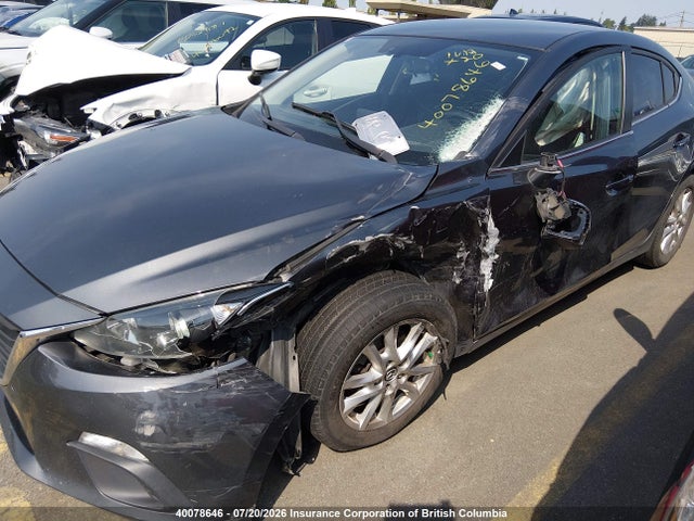 3MZBM1V77FM204824 Mazda 3 TOURING