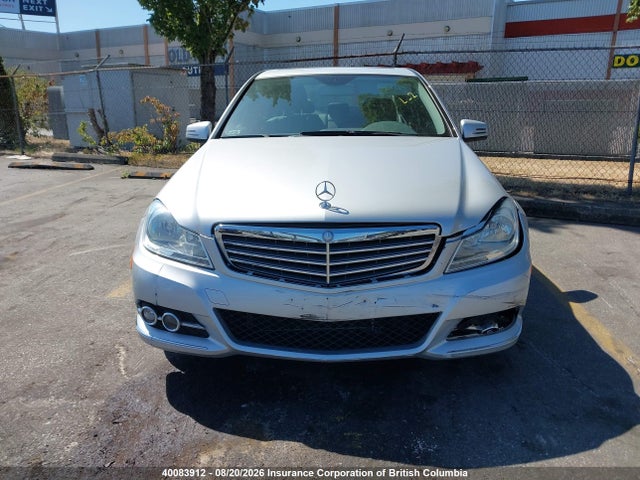 Продаж на аукціоні авто 2012 Mercedes-benz C 250 4matic, vin: WDDGF8FB9CA619964, номер лоту: 40083912
