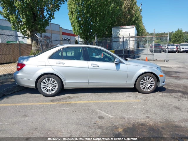 Продаж на аукціоні авто 2012 Mercedes-benz C 250 4matic, vin: WDDGF8FB9CA619964, номер лоту: 40083912