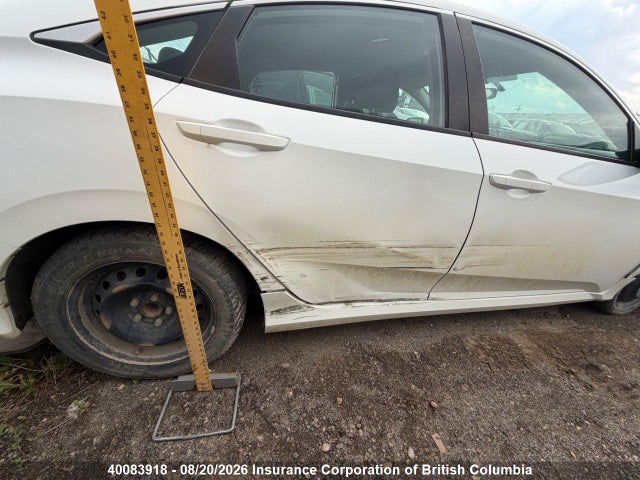 Продажа на аукционе авто 2018 Honda Civic, vin: 2HGFC2F55JH010828, номер лота: 40083918