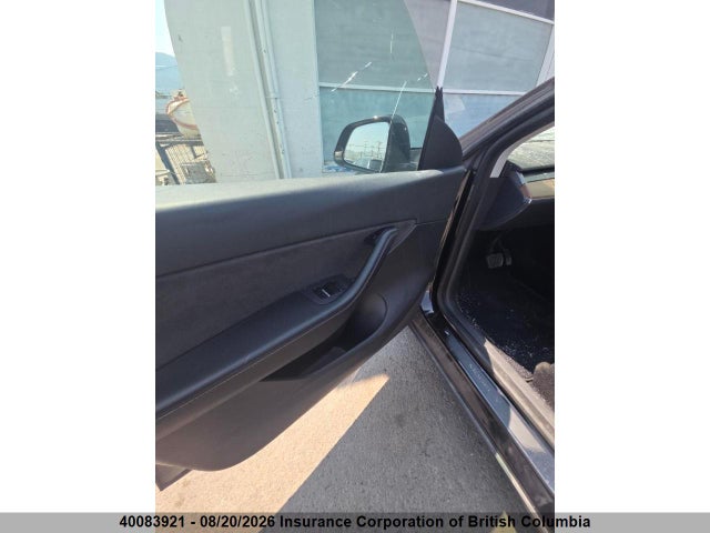 2021 Tesla Model Y მანქანა იყიდება აუქციონზე, vin: 5YJYGDEDXMF123443, აუქციონის ნომერი: 40083921