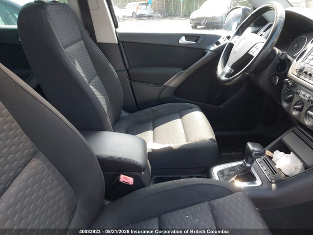 Продажа на аукционе авто 2009 Volkswagen Tiguan 2.0t Comfortline/2.0t Highline/2.0t Trendline, vin: WVGBV75N19W545752, номер лота: 40083923