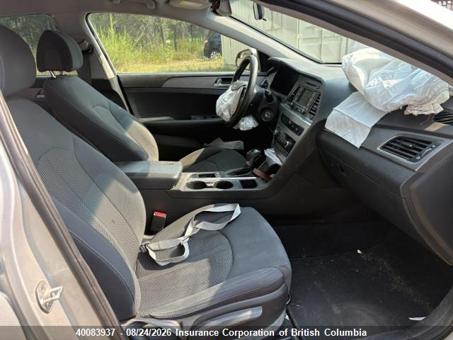Hyundai SONATA SE 2016 5NPE24AF4GH272946 Image 15