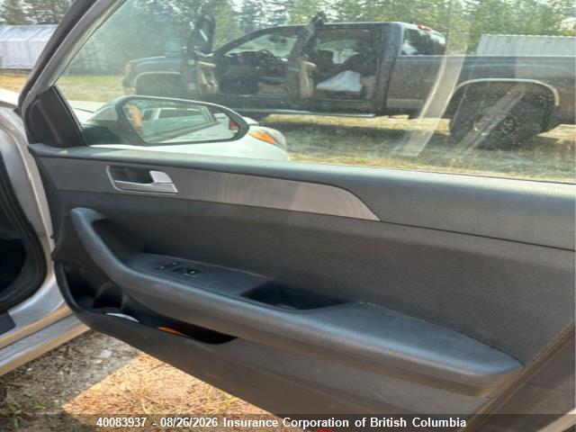 Hyundai SONATA SE 2016 5NPE24AF4GH272946 Image 18