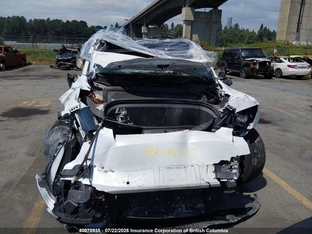 7SAYGDEF8NF576157 Tesla Model Y