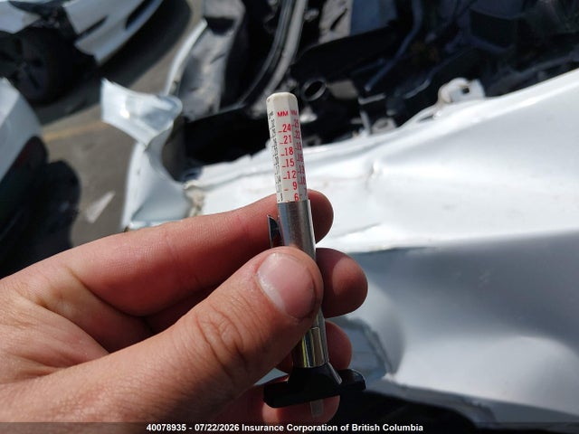 7SAYGDEF8NF576157 Tesla Model Y