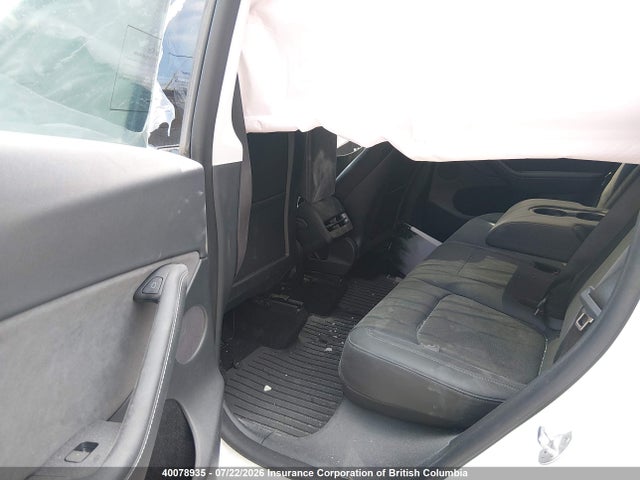 7SAYGDEF8NF576157 Tesla Model Y