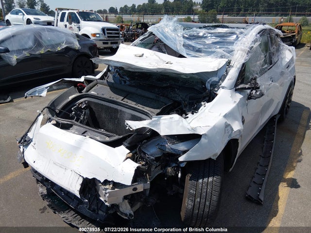 7SAYGDEF8NF576157 Tesla Model Y