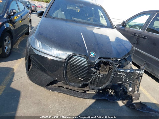 WB553CF05TCX50806 BMW Ix