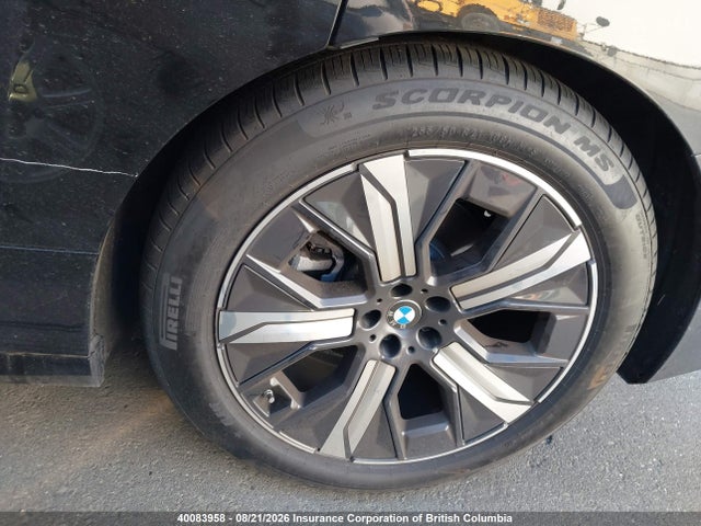 WB553CF05TCX50806 BMW Ix