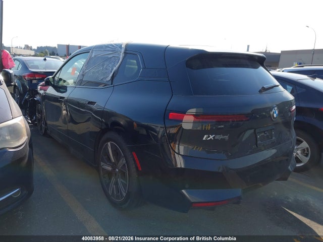 WB553CF05TCX50806 BMW Ix