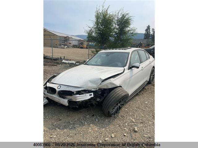 BMW 340 2018 WBA8B7C53JA573139 Image 2