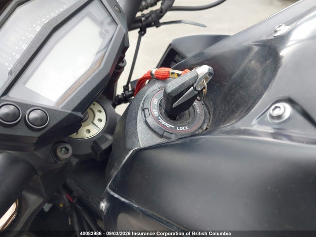 Kawasaki Zr1000 G 2015 JKAZRCG13FA005834 Image 11