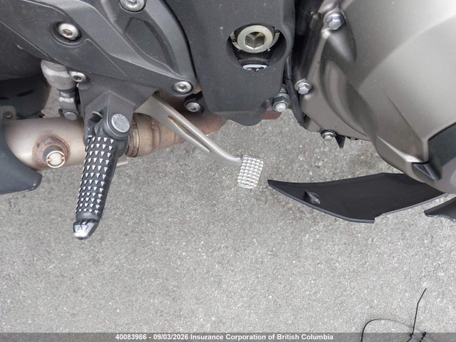 Kawasaki Zr1000 G 2015 JKAZRCG13FA005834 Image 21