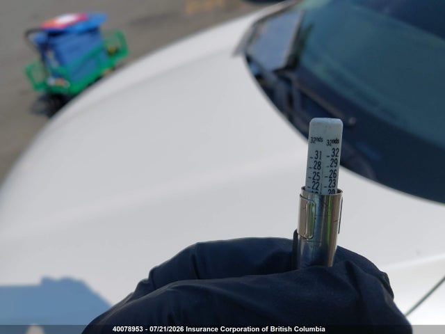 2019 Honda Insight Ex მანქანა იყიდება აუქციონზე, vin: 19XZE4F53KE400745, აუქციონის ნომერი: 40078953
