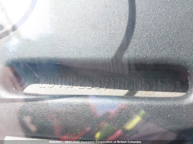 Продаж на аукціоні авто 2000 Dodge Caravan, vin: 2B4GP2539YR605156, номер лоту: 40084041