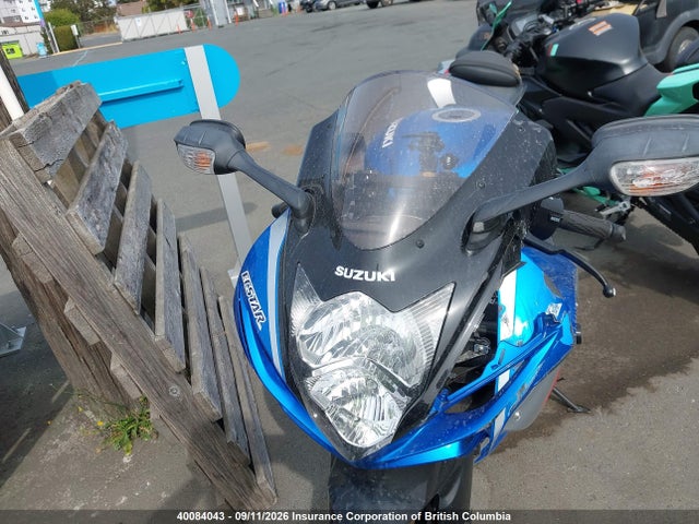 Suzuki GSX-R600 2023 JS1GN7FAXP7100014 Image 12