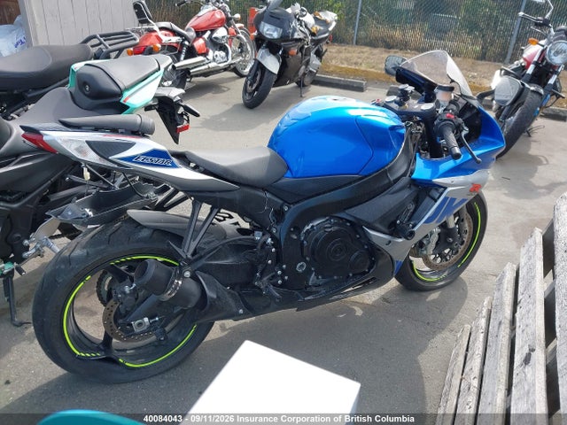 Suzuki GSX-R600 2023 JS1GN7FAXP7100014 Image 16